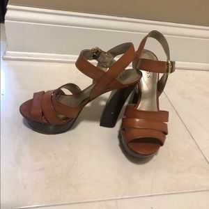 Guess brown leather heels size 6